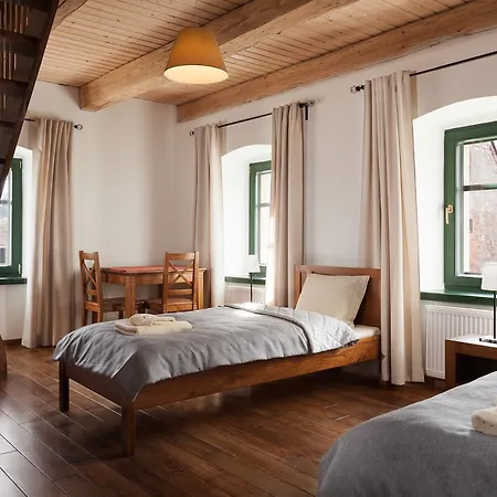 Gosciniec Pod Grusza * Świerzawa