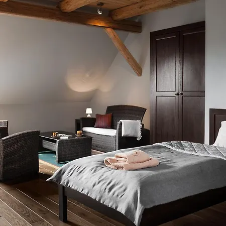 Gosciniec Pod Grusza * Świerzawa