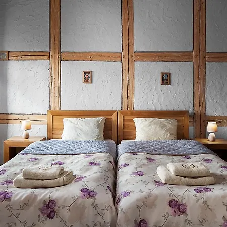 Farma Gosciniec Pod Grusza *