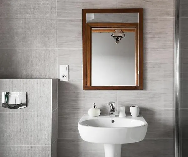 Gospodarstwo agroturystyczne Pod Gruszą *