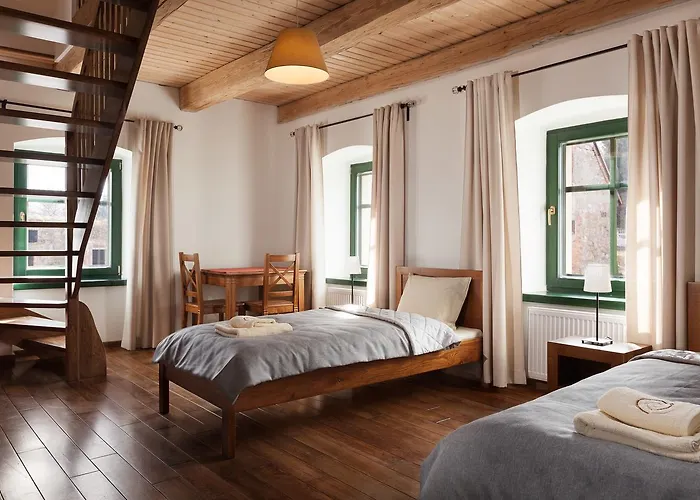 Gosciniec Pod Grusza * شفيرجافا