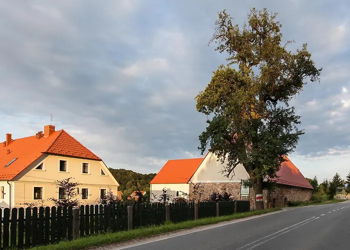 Gospodarstwo agroturystyczne Pod Gruszą *